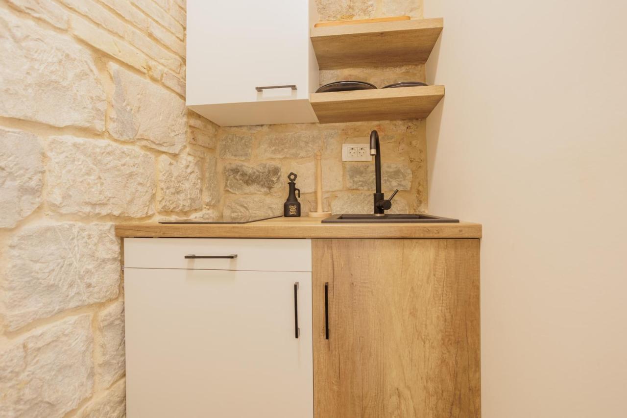 Apartments Piritus Split Bagian luar foto